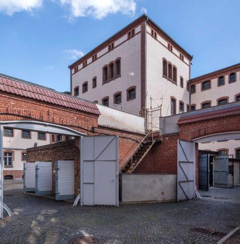 Innenhof der Gedenkstätte Lindenstraße in Potsdam